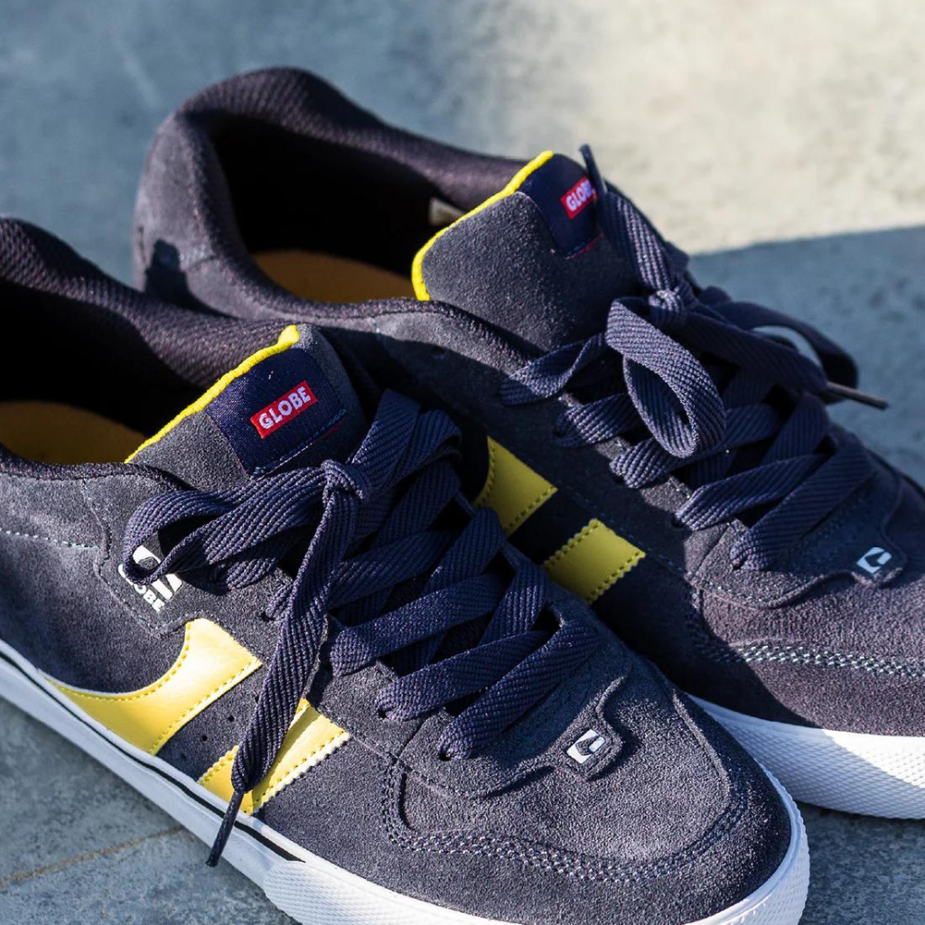 Globe - Encore 2 - Navy Pale Yellow