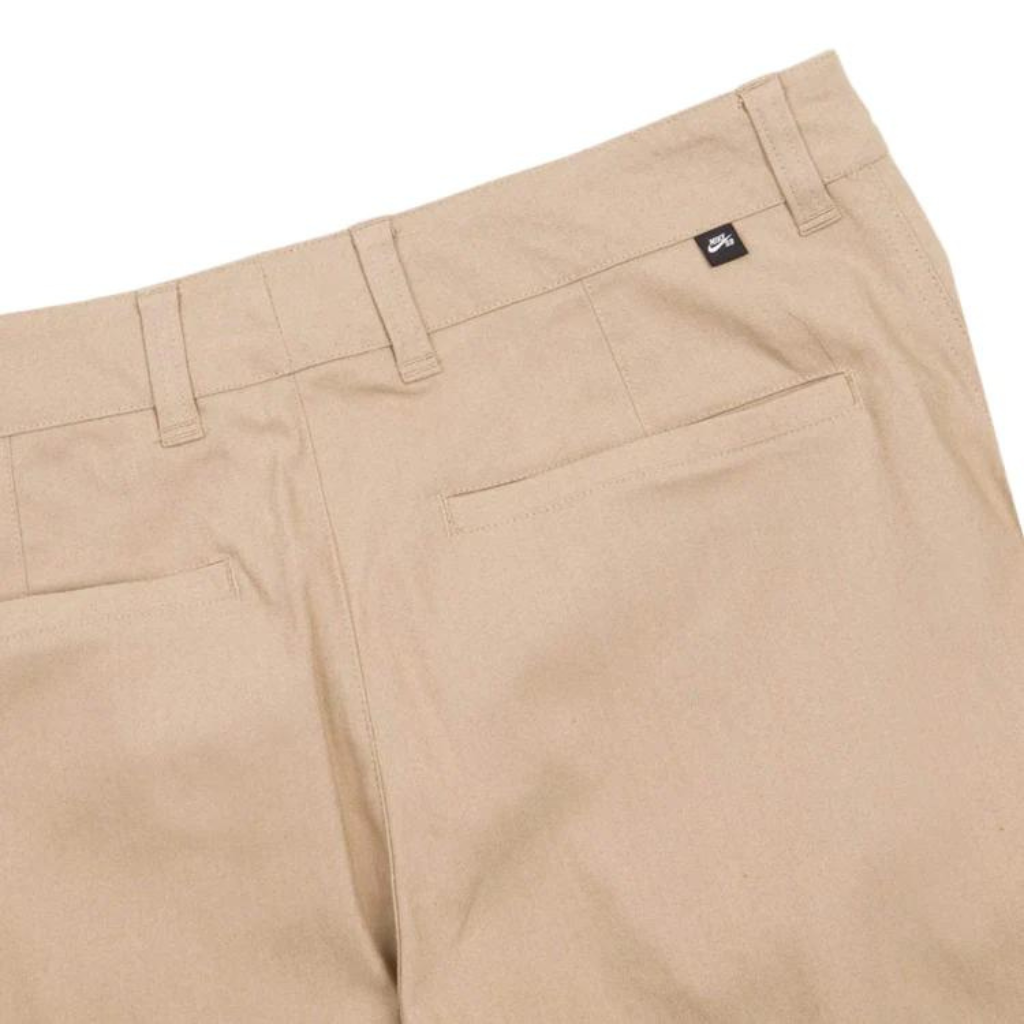 Pants - Nike SB - Loose Fit Chino Pant Khaki