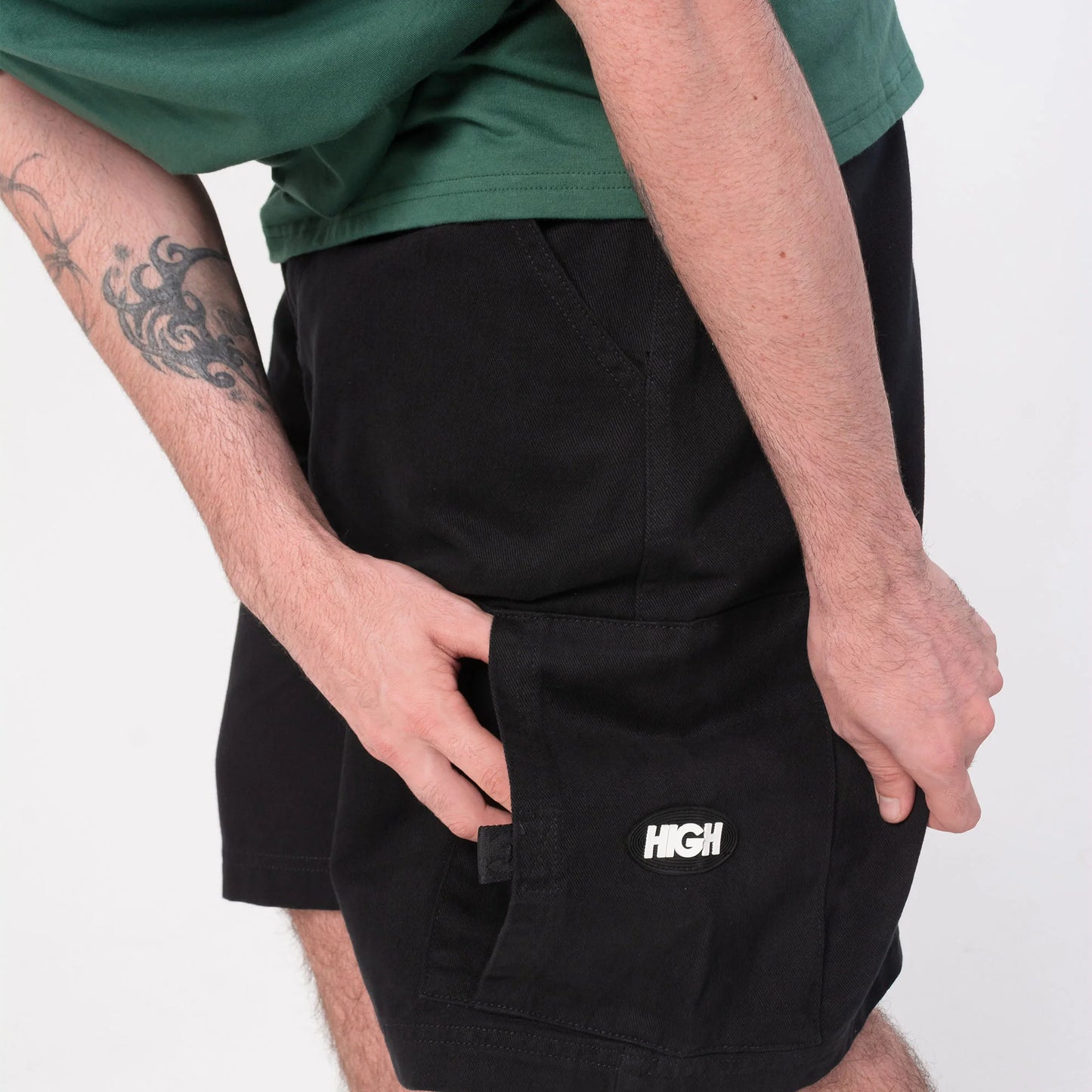 HIGH CARGO TWILL SHORTS BLACK