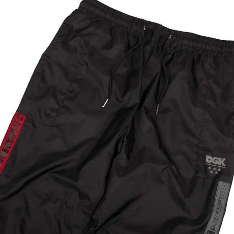 Pantalones cruzados DGK Swishy negros