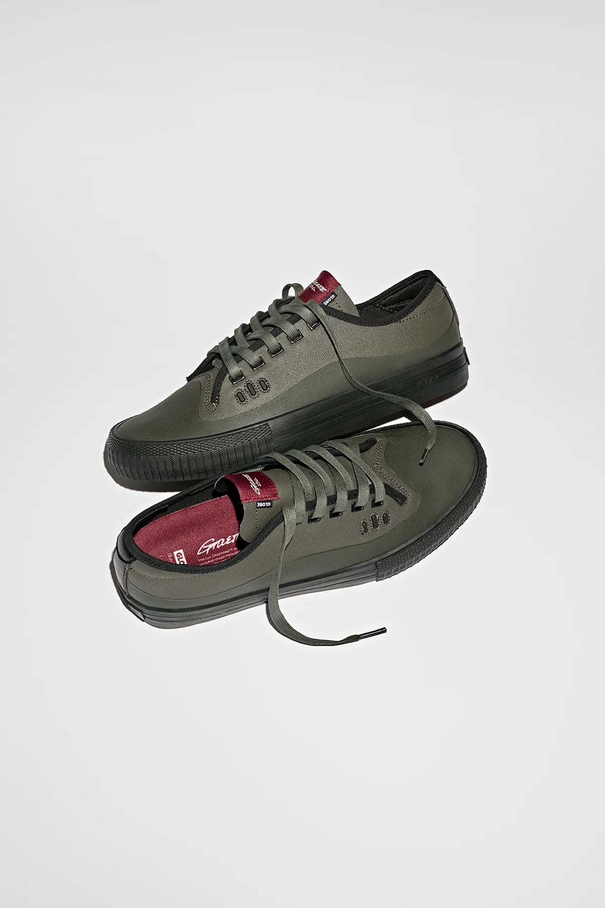 GLOBE GILLETTE DARK OLIVE / BLACK