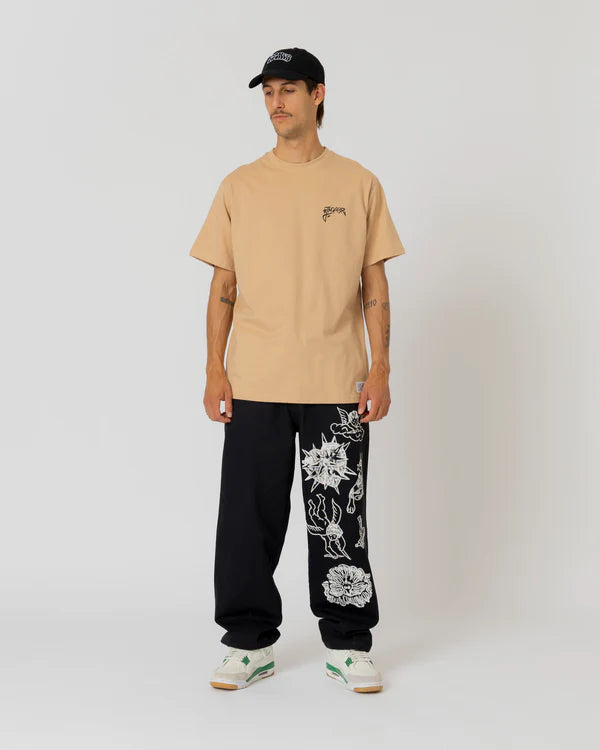 Jacker - Queen J T-Shirt - Beige