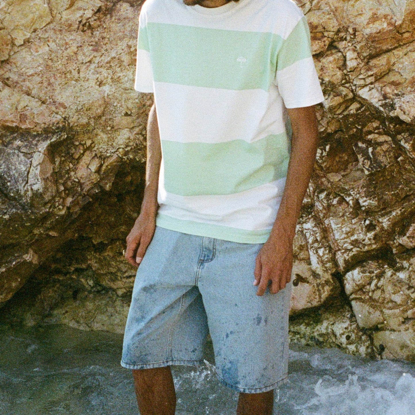 CLASSIC DENIM SHORT WASHED LIGHT BLUE